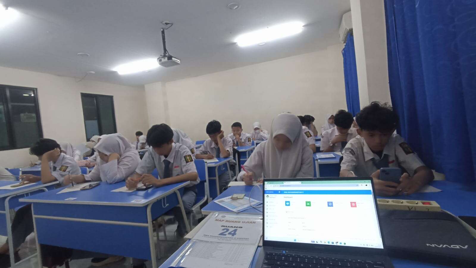 Suasana STS. 2#smam8cpt_siap
